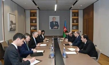 Lui Bono Azərbaycana gəlib