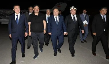 Qırğızıstan Parlamentinin sədri Azərbaycana səfərə gəlib