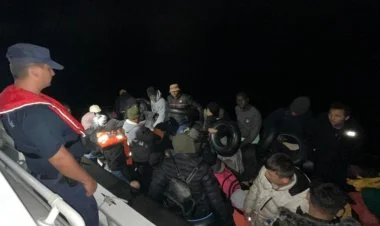 İzmir sahillərində 101 qeyri-qanuni miqrant saxlanılıb