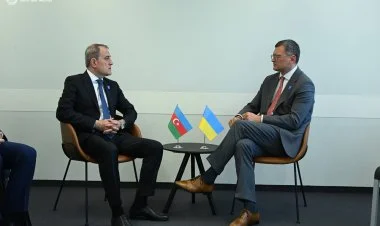 Ceyhun Bayramov Dmitro Kuleba ilə görüşüb