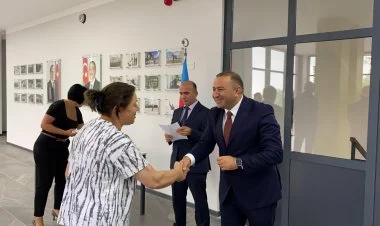 Şuşada ailələrə yeni mənzillərinin açarları təqdim olundu