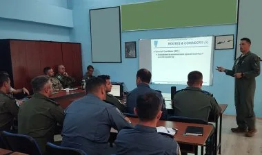 NATO-nun mobil təlim qrupu tərəfindən HHQ-də kurs keçirilir