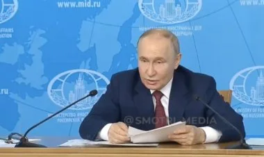 Putin: Avrasiyada yeni təhlükəsizlik sistemi yaradılmalıdır