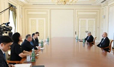 İlham Əliyev Asiya İnkişaf Bankının prezidentini qəbul edib