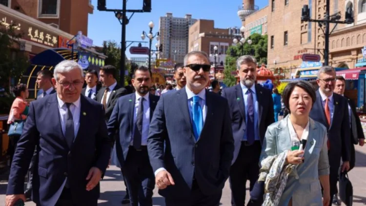 Hakan Fidan Çinin Sincan Uyğur muxtar bölgəsini ziyarət edib