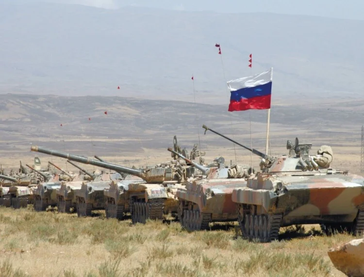 Rusiyanın Ermənistanda nə qədər hərbi gücü var?