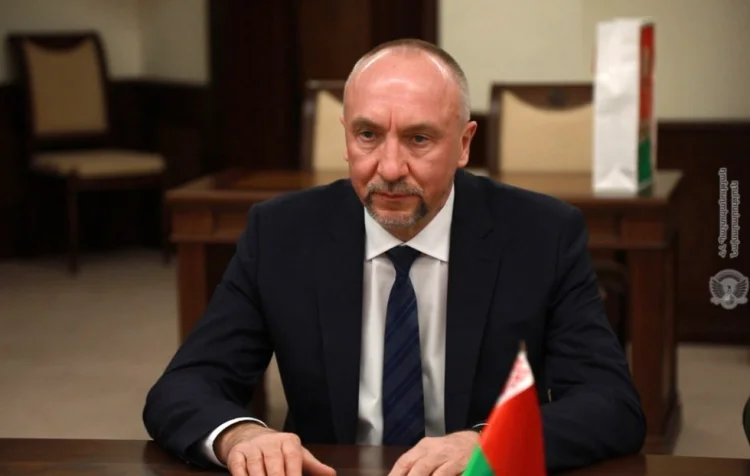 Belarus da İrəvandakı səfirini geri çağırdı