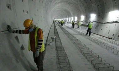 Metro tikintisində Dubayla Bakının müqayisəsi FOTO