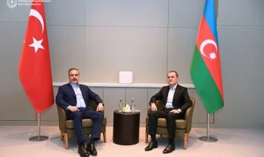 Ceyhun Bayramov Şuşada Hakan Fidanla görüşdü