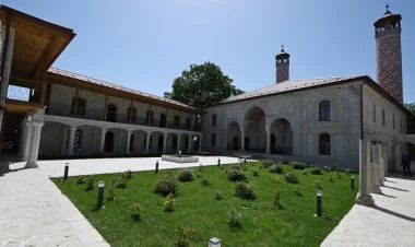 Şuşadakı Aşağı Gövhər Ağa məscidi bərpadan sonra VİDEO