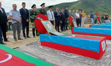 Altı şəhidin nəşi Xocavənddə dəfn olundu YENİLƏNİB