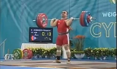 Bakıda azyaşlı övladını girov götürən "Beton Xosrov" olub