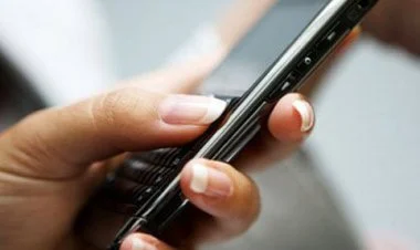 Hər dəqiqə telefona baxmaq vərdişini necə azaldaq?