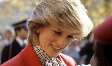 Şahzadə Diananın məktubları hərraca çıxarılacaq
