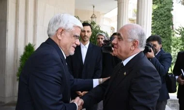 Əli Əsədov Tehranda Məhəmməd Rza Arefi ilə görüşüb