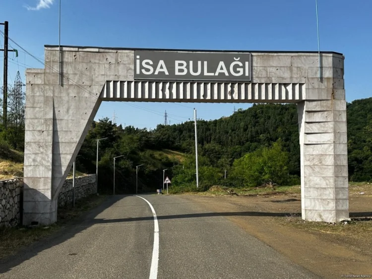 İsa bulağı - Şuşada ən sevimli məkanlardandır  FOTOREPORTAJ