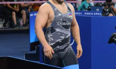 Sabah Şəriəti karyerasını başa vurub