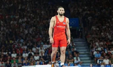 Maqomedxan Maqomedov bürünc medal uğrunda görüşə çıxacaq