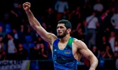 Paris-2024: Azərbaycan güləşçisi bürünc medal qazandı