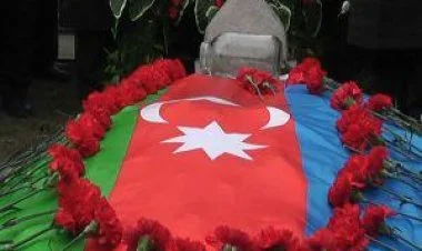 1-ci Qarabağ müharibəsi şəhidləri ilə vida mərasimləri