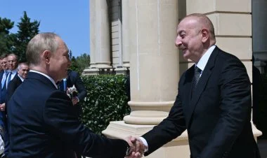 Vladimir Putinin rəsmi qarşılanma mərasimi keçirilib VİDEO
