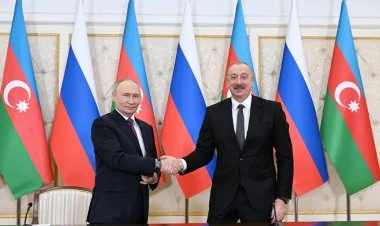 Vladimir Putin Azərbaycan Prezidentini təbrik edib