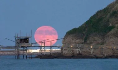 Bu ilin ilk Super Ayı müşahidə olunur