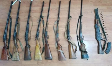Neftçala rayon sakinindən avtomat götürülüb