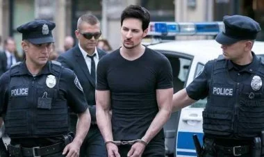 Durovun mühafizəçisi və köməkçisi sərbəst buraxıldı