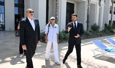 Prezident və birinci xanım “Sea Breeze”də açılışda FOTO