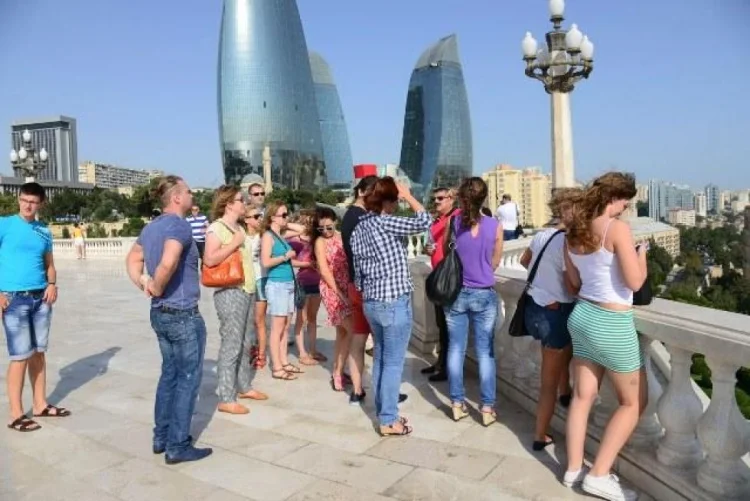 Rusiyadan Azərbaycana turist axını 26 faiz artıb