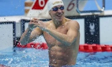 Paraüzüçümüz Roman Soley yenə finala yüksəldi