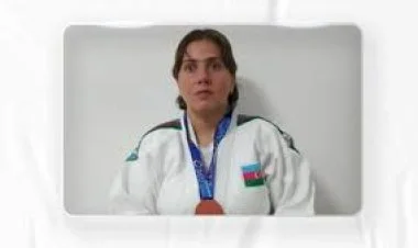 Paris-2024: Azərbaycan paracüdoçusu 1/4 finalda məğlub olub