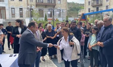 Şuşada daha 27 ailəyə evlərin açarları təqdim olunub