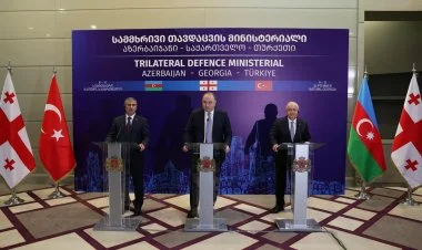 Müdafiə nazirləri üçtərəfli memorandum imzalayıblar