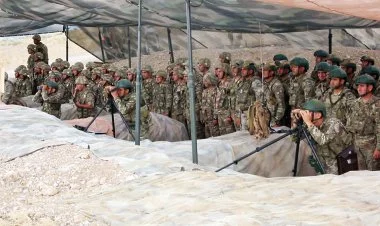 Artilleriya bölmələri şərti düşmənin hədəflərini məhv edib