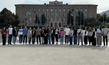 Qarabağ Universitetinin tələbələri Xankəndiyə gəliblər