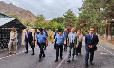 Rusianın Ermənistandakı səfiri İran sərhədinə gəlib