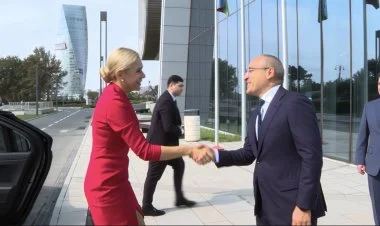 Mikayıl Cabbarov Slovakiya Baş nazirinin müavini ilə görüşüb