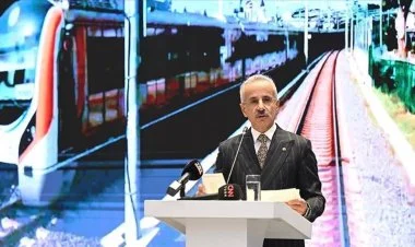 Qarsdan Naxçıvan sərhədinədək dəmir yolu 2028-də tikiləcək
