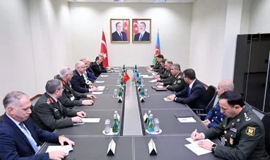 Türkiyə ilə hərbi əməkdaşlığın inkişafı müzakirə edilib