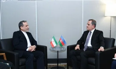Azərbaycan və İran XİN rəhbərləri görüşdü