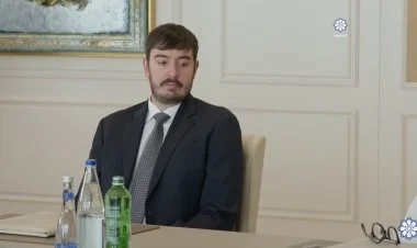 Heydər Əliyev iqtisadi müşavirədə iştirak edib