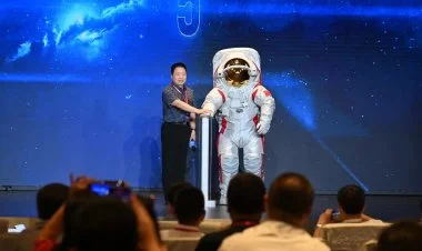 Çin astronavtları 2030-cu ilə qədər Aya enməyi hədəfləyirlər