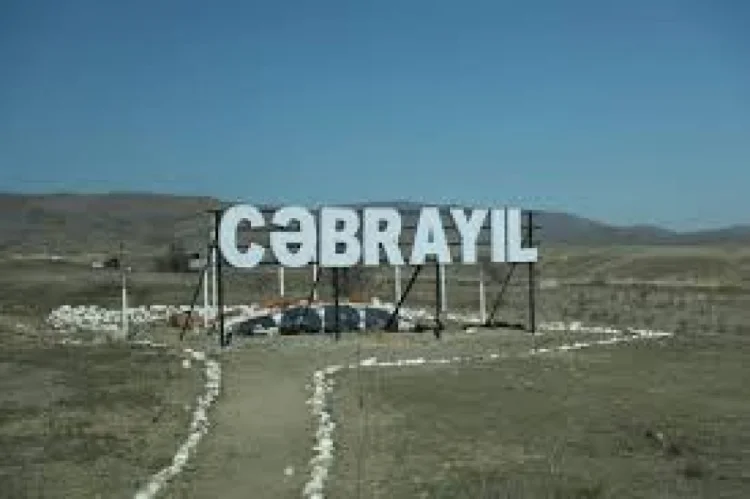 Sabah Cəbrayıl şəhərinə ilk 36 ailə köçürüləcək