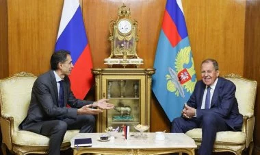 Lavrov Azərbaycanın yeni səfiri ilə görüşdü