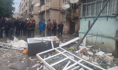 Gəncədə partlayış baş verən binada iki nəfər ölüb