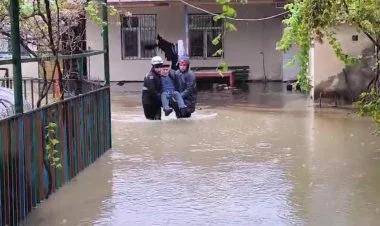 Su basmış ərazilərdən 31 vətəndaş təxliyə edilib YENİLƏNİB