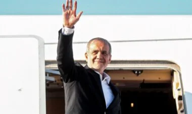 İran Prezidenti M.Pezeşkian Rusiyaya getdi