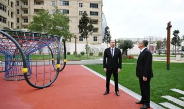 İlham Əliyev Nəsimi rayonunda yeni parkla tanış olub FOTO